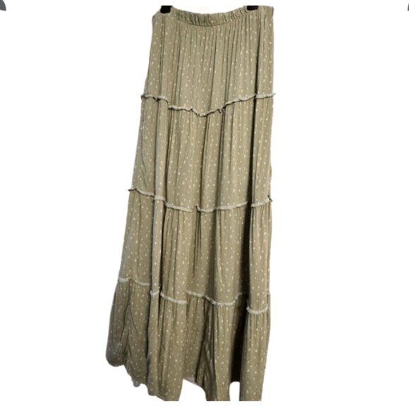 Aeropostale Boho Tiered Maxi Skirt Size M | Sage Green Floral Flowy Summer Skirt - Picture 2 of 4